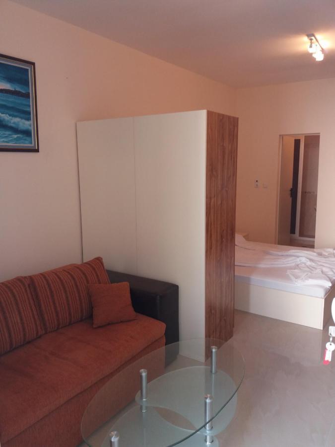 Golden Sea View Apartments 1 Поморие Экстерьер фото