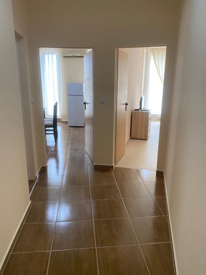 Golden Sea View Apartments 1 Поморие Экстерьер фото