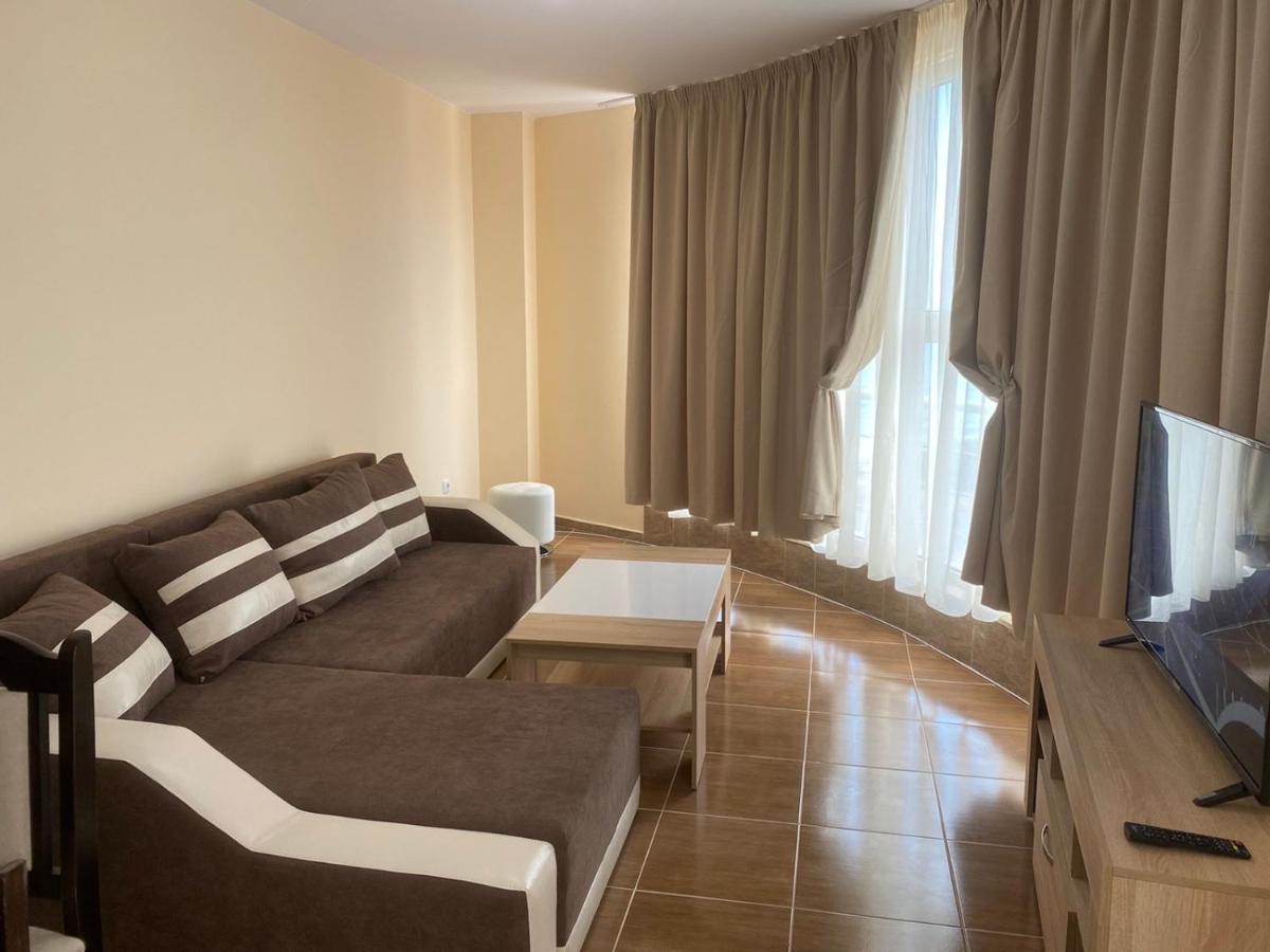 Golden Sea View Apartments 1 Поморие Экстерьер фото
