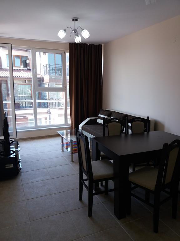 Golden Sea View Apartments 1 Поморие Экстерьер фото